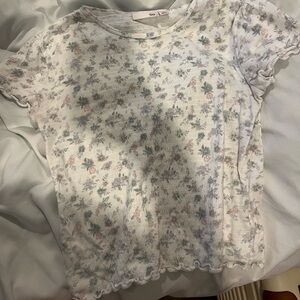 flowered t shirt